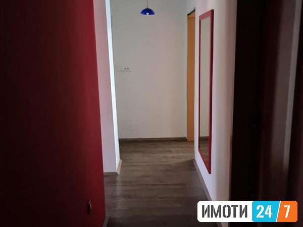 Се продава Стан во  нас Центар