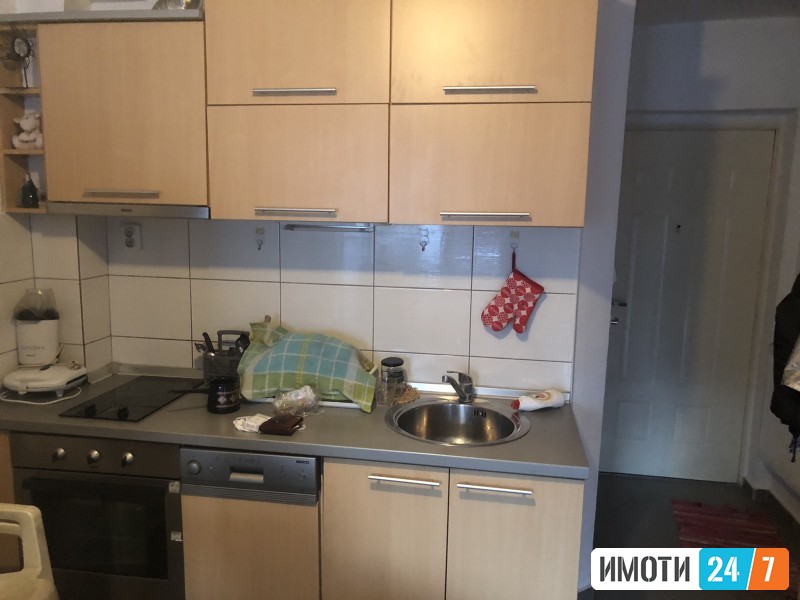 Sell Apartment in   Karposh 1