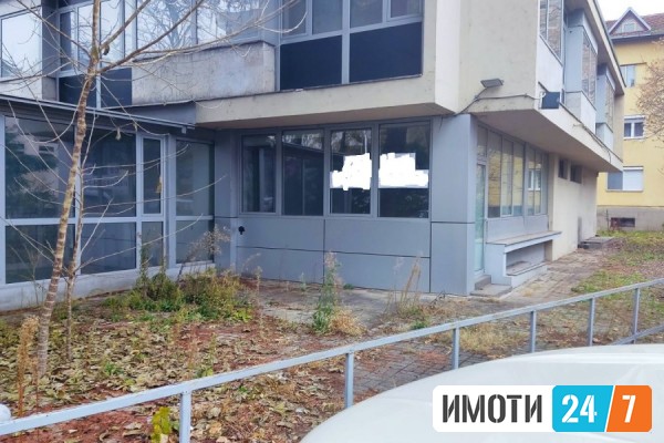 Rent Office space in   Centar