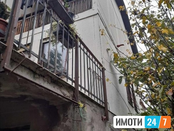 Sell House in   Radishani