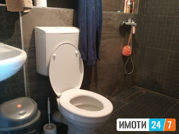 Се издава Стан во  нас Козле