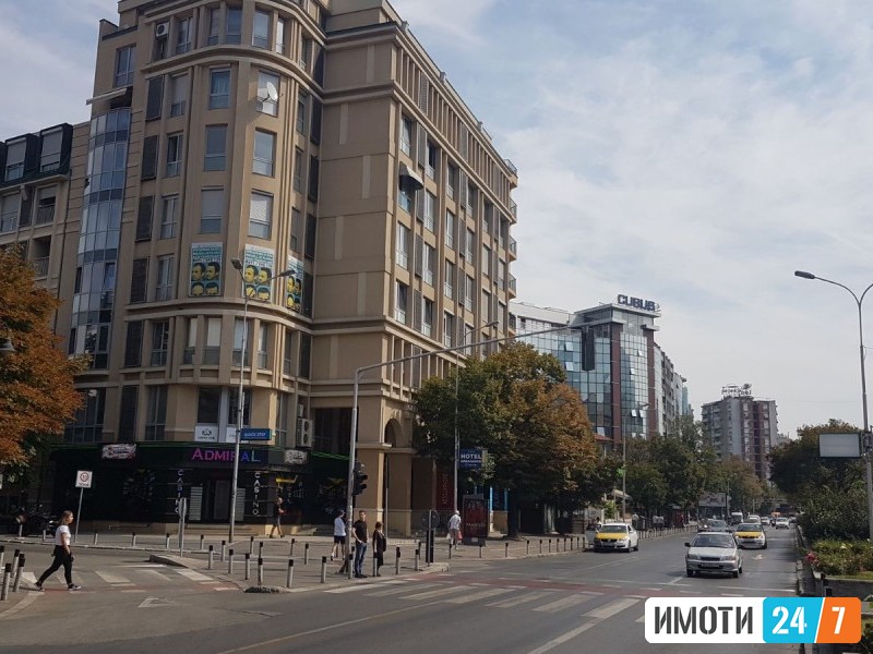 Rent Office space in   Centar
