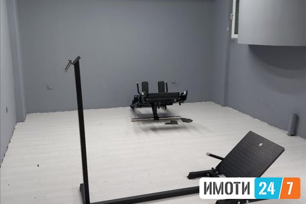 Rent Office space in   Crniche