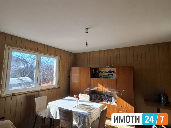 Sell House in   Lisiche