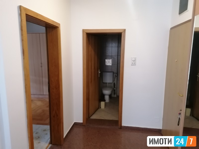 Се продава Стан во  нас Центар