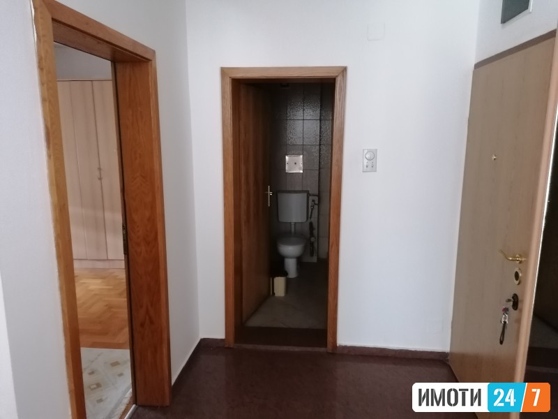 Се продава Стан во  нас Центар