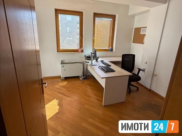 Се издава Деловен простор во  нас Карпош 2