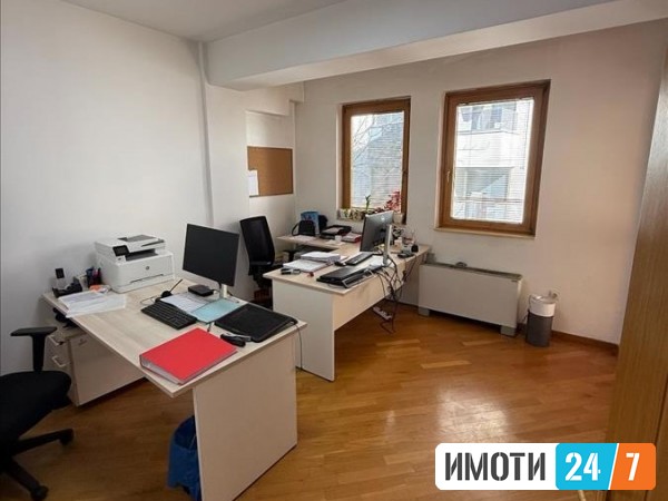 Се издава Деловен простор во  нас Карпош 2