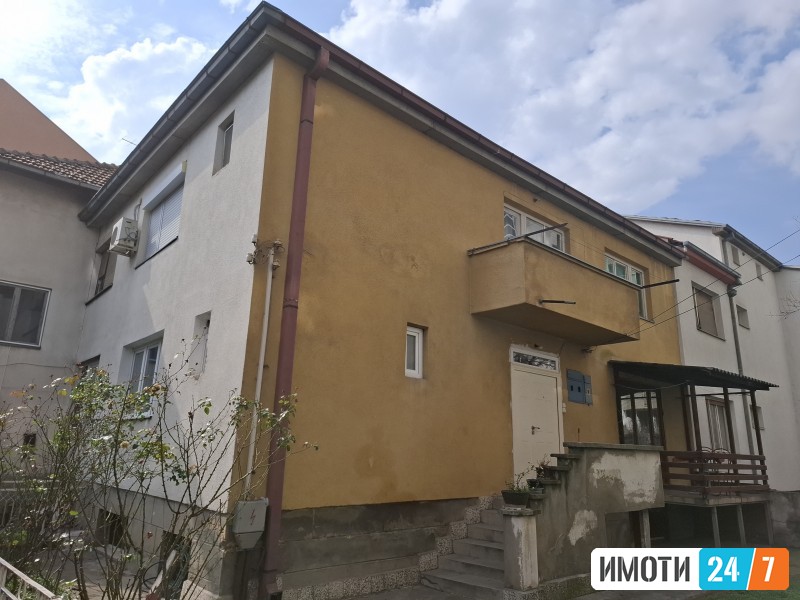 Се продава Куќа во  нас Тафталиџе 1