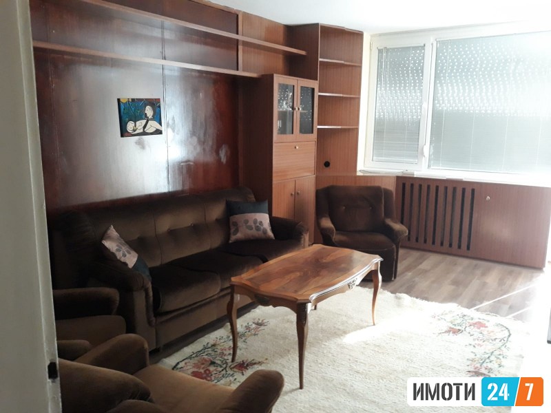 Се продава Стан во  нас Центар