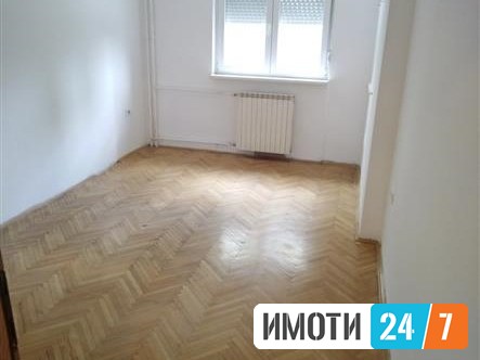 Се продава Стан во  нас Црниче