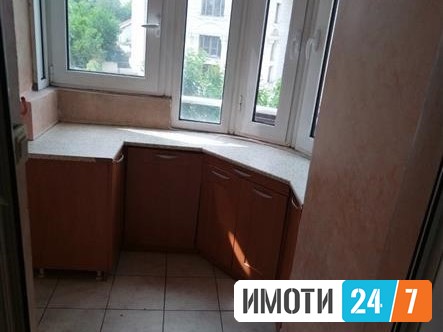 Се продава Стан во  нас Црниче