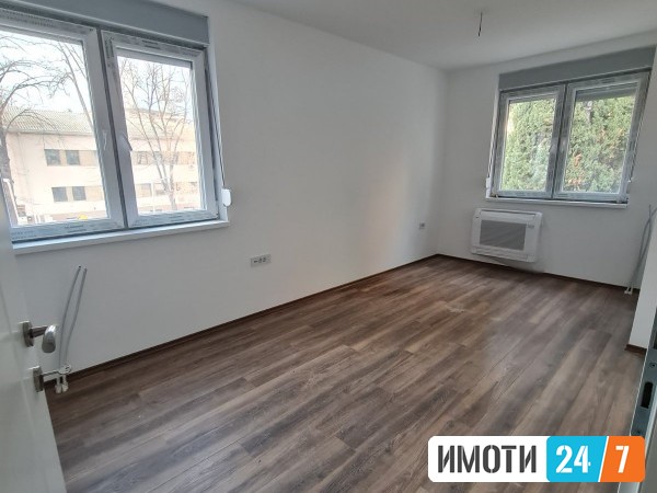 Rent Office space in   Centar