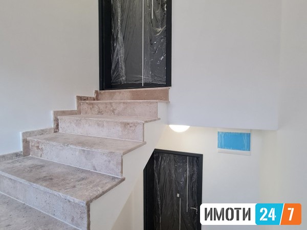 Rent Office space in   Centar