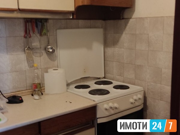 Се продава Куќа во  нас Влае