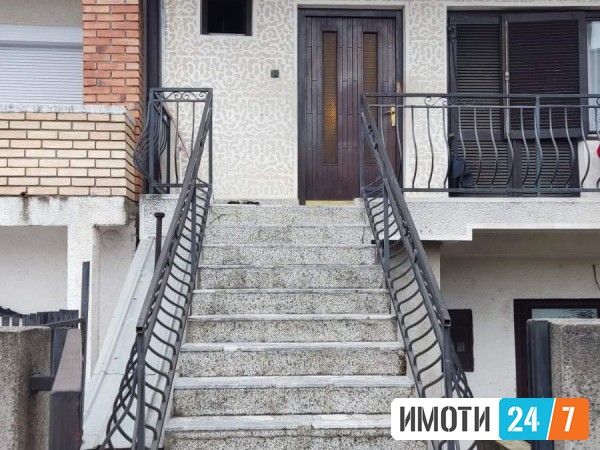 Се продава Куќа во  нас Влае