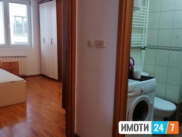 Се продава Стан во  нас Центар