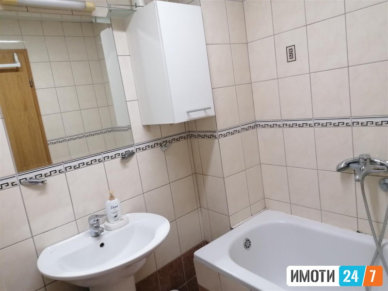 Се продава Стан во  нас Центар