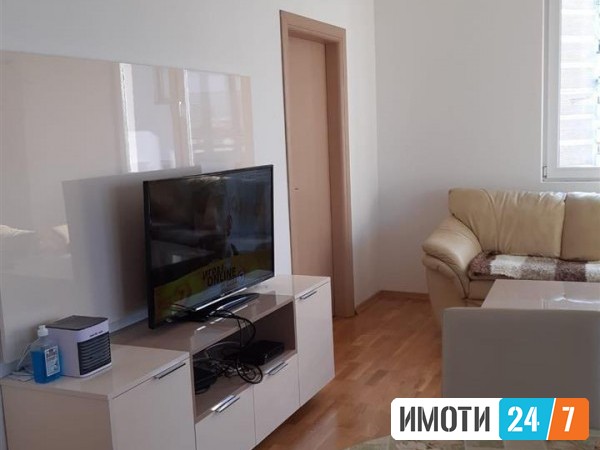 Се продава Стан во  нас Карпош 4