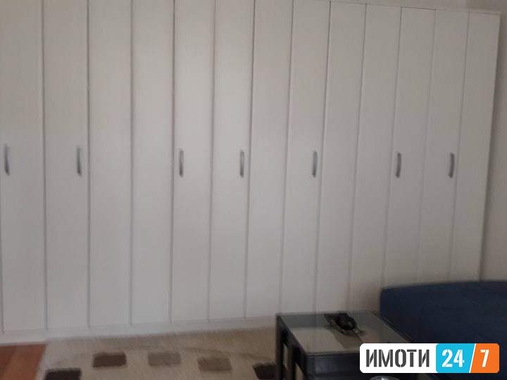 Се продава Стан во  нас Центар