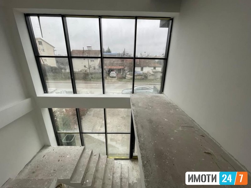 Rent Office space in   Ilinden