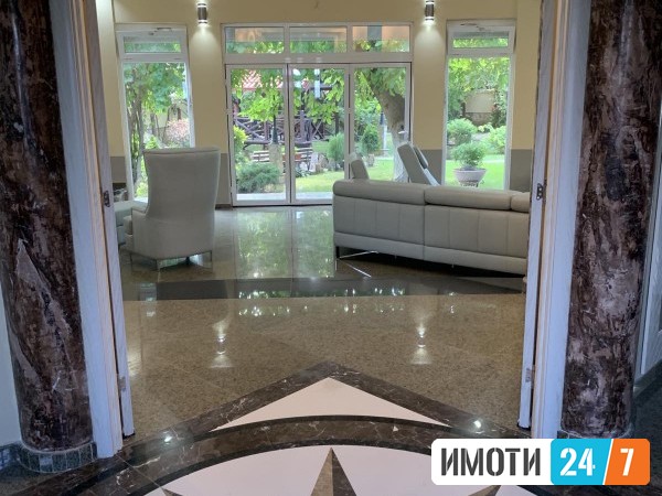 Rent House in   Zlokukjani