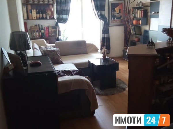 Се продава Стан во  нас Карпош 1