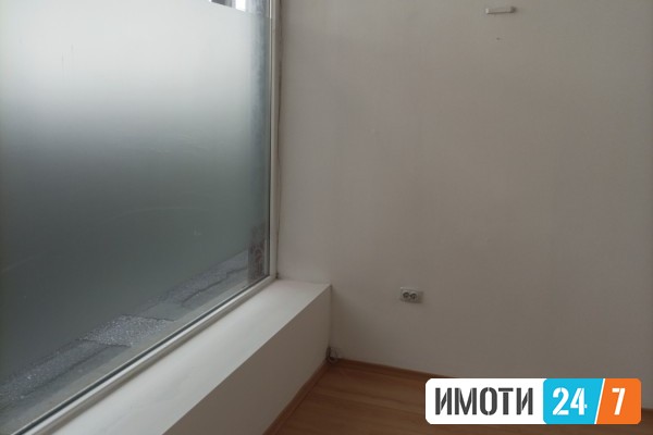 Rent Office space in   Centar