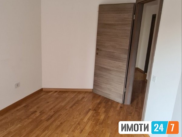 Rent Office space in   Centar