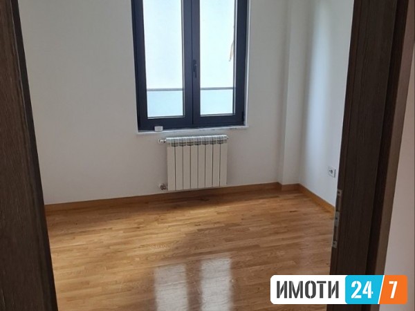 Rent Office space in   Centar
