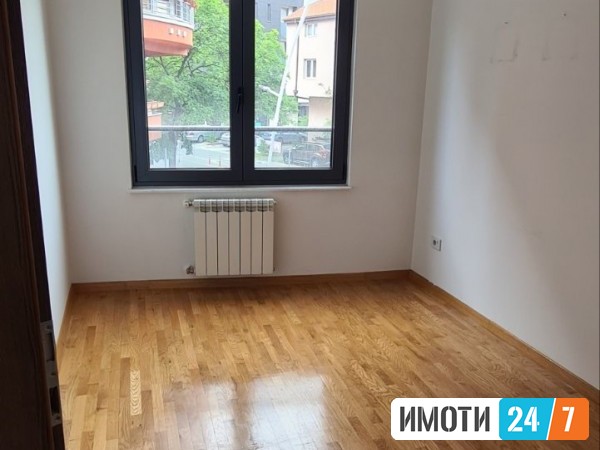 Rent Office space in   Centar