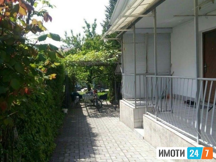 Се продава Куќа во  нас Козле