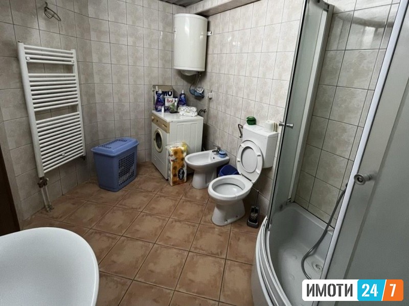 Се продава Стан во  нас Центар