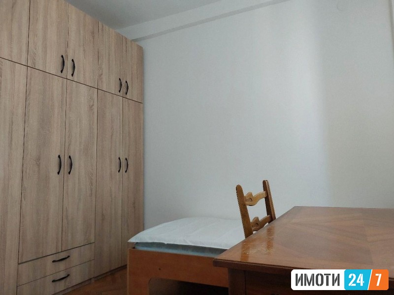 Rent Apartment in   Chair