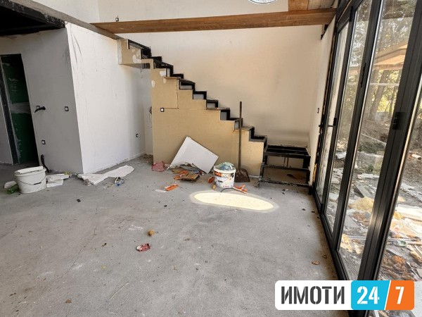 Sell House in   Други