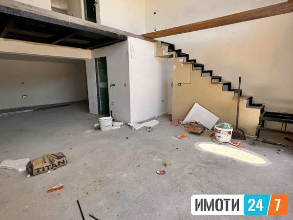 Sell House in   Други