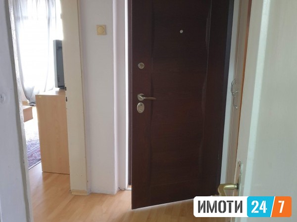 Се продава Стан во  нас Центар