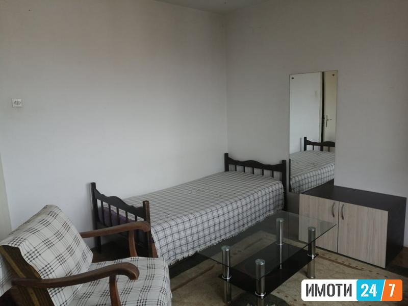 Izdavame namesten satn vo Centar