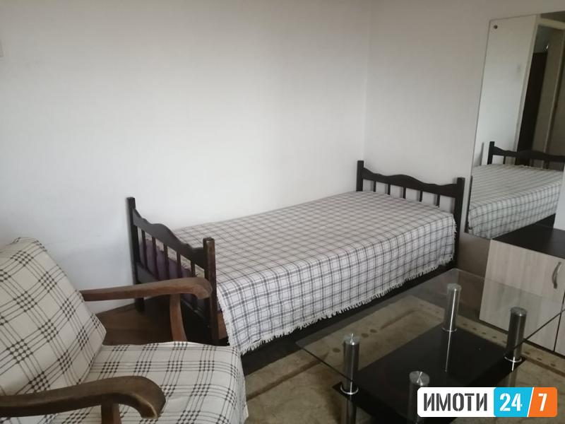 Izdavame namesten satn vo Centar