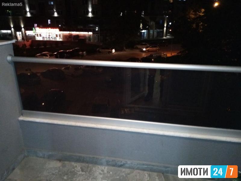 PRAZEN STAN NAS AERODROM