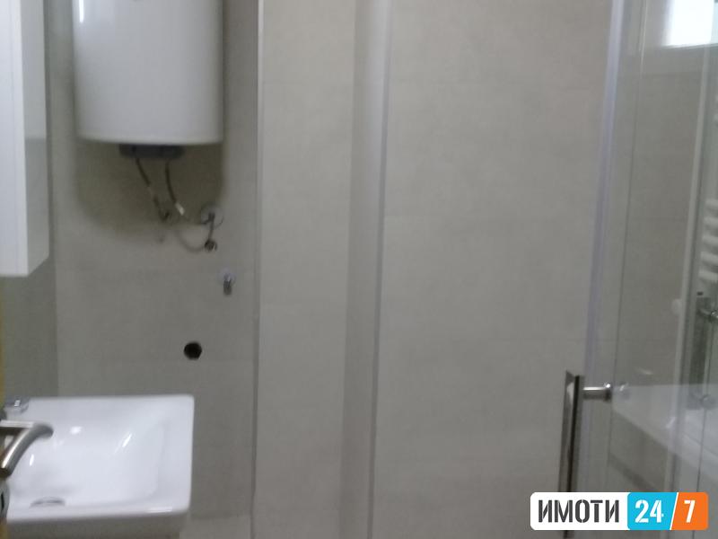 IZDAVAME NOVA GARSONJERA VO CENTAR