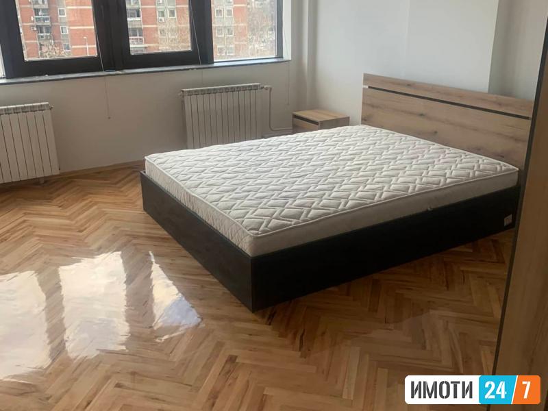 IZDAVAME NAMESTEN STAN VO CENTAR