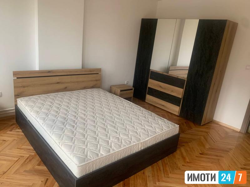 IZDAVAME NAMESTEN STAN VO CENTAR