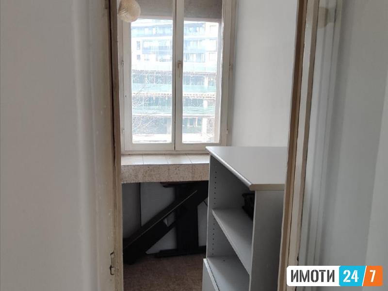 Deloven prostor -Centar