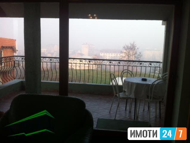 Se izdava kat od kuka 110m2 Crnice