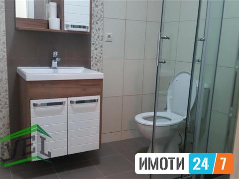 Se izdava 4-sob prazen stan-Centar