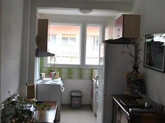 Se izdava kancelariski prostor 120m2-Taftalidze 1