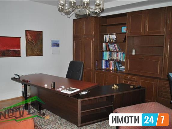 Se izdava kancelariski prostor 120m2-Taftalidze 1