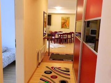 Sifra А1449 Se izdava 3-soben stan vo Kozle 74m2 na 2 kat Stanot raspolaga so dnevna soba so kuj