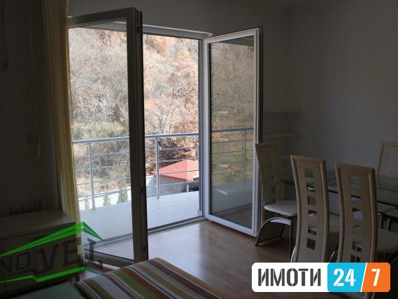 Se prodava nov 2-sob stan vo Pestani-Ohrid